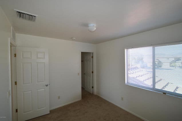Building Photo - 2038 Silver Grass Pl