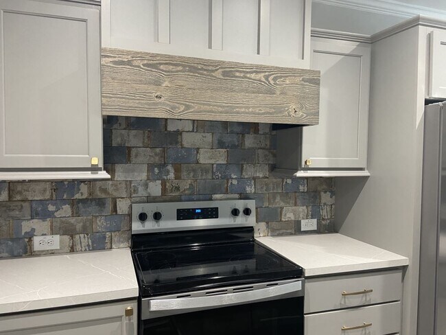 Building Photo - 7300 20th St