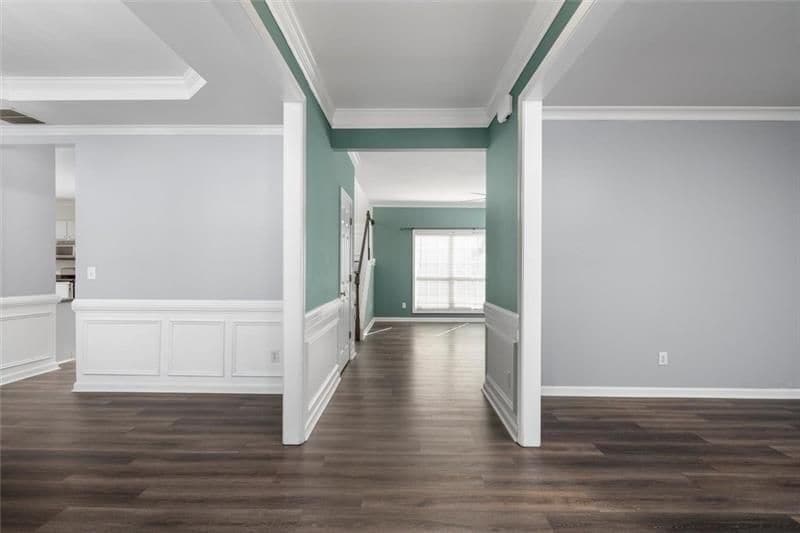 Building Photo - 4220 Hunters Green Way NE