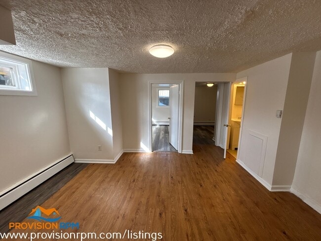 Building Photo - 1000 Linda Lee Dr