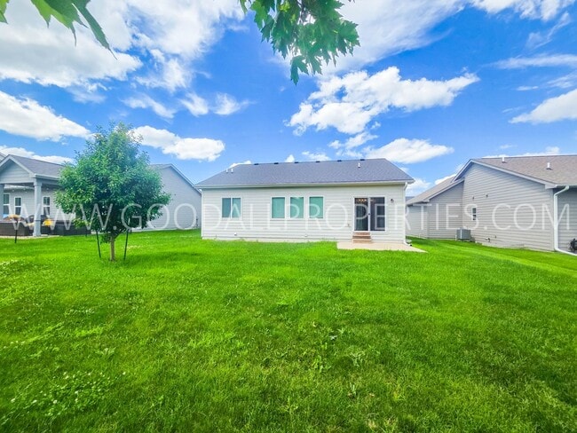 Building Photo - Summer Special! 4-Bedroom Ranch Home with Finished Basement & 3-Car Garage