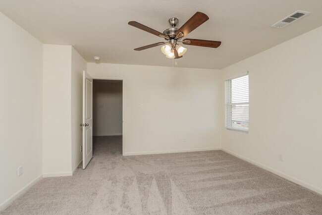 Building Photo - 1811 Pueblo St