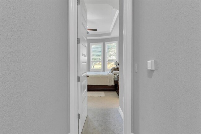Building Photo - 16321 Horse Trap Ln