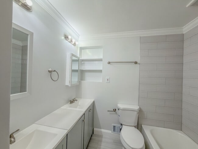 Building Photo - 9226 Limestone Pl