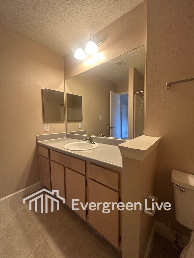 Building Photo - 50 Callan Ct