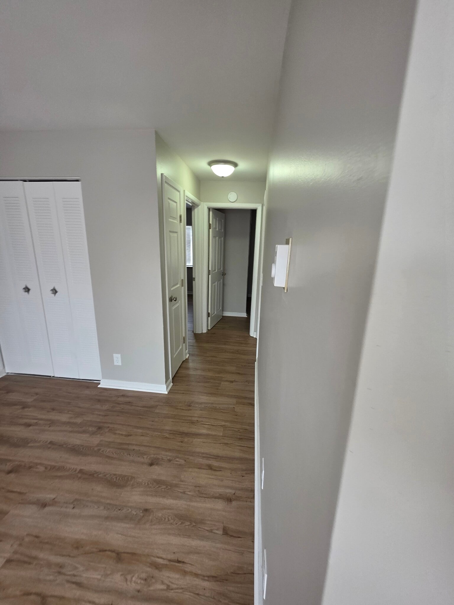 Building Photo - 487 Catalina Dr