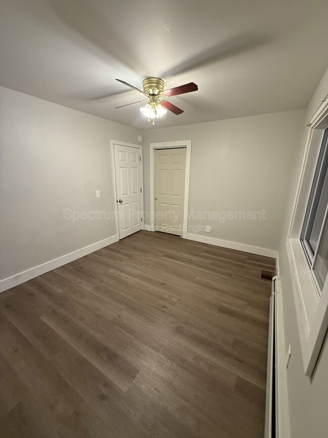 Building Photo - 428 McGrath Pond Rd