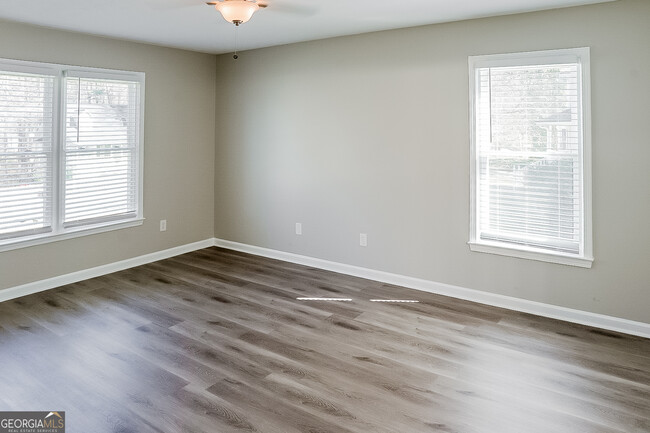 Building Photo - 87 Oak Landing Cir