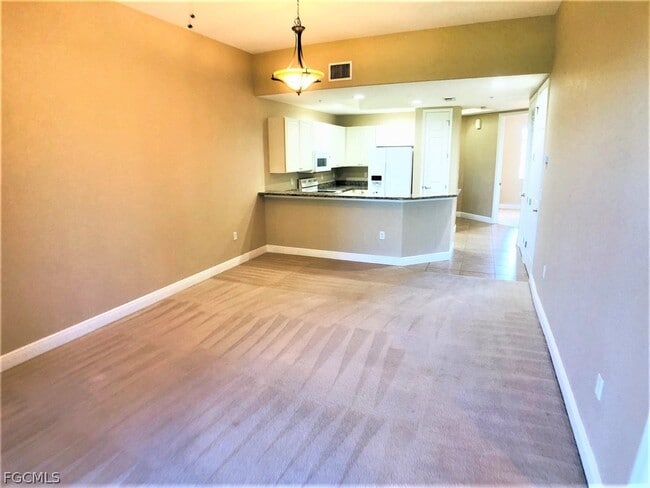 Building Photo - 13651 Julias Way