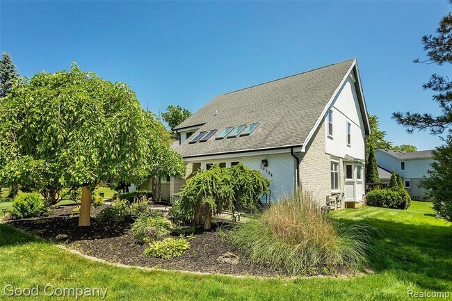 Building Photo - 30384 Castleford Ct