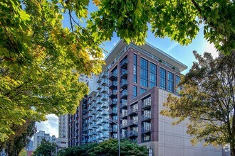 Building Photo - Gallery Condominiums ~ Belltown