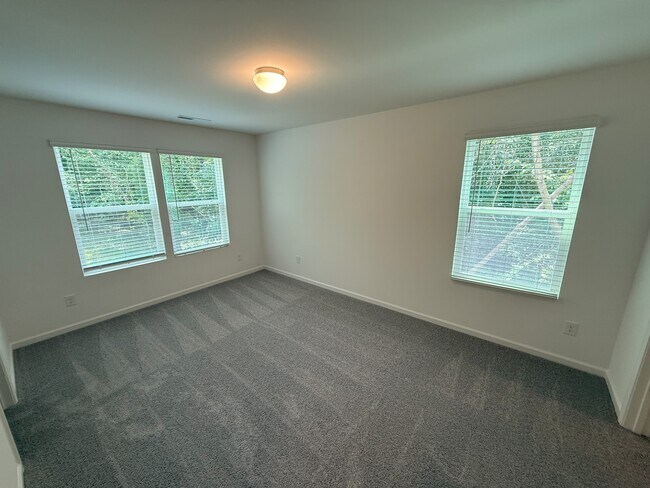 Building Photo - 3415 West Blvd