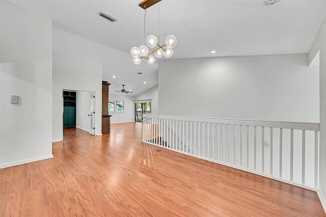 Building Photo - 1002 NW 105th Way