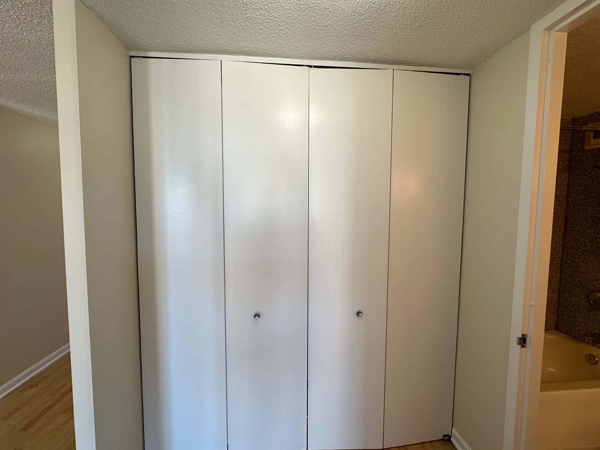 Building Photo - 405 N Wabash Ave