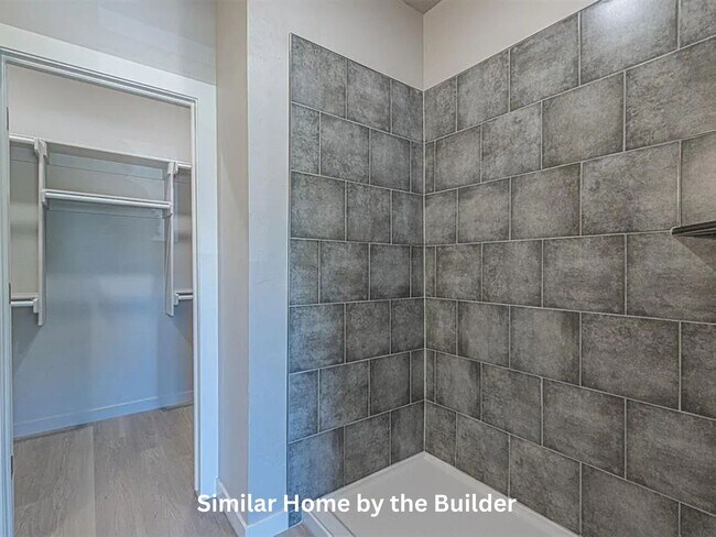 Building Photo - Charming 2-Bed, 2-Bath Home for Rent in Shawnee