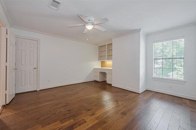 Building Photo - 510 Barkers Cove