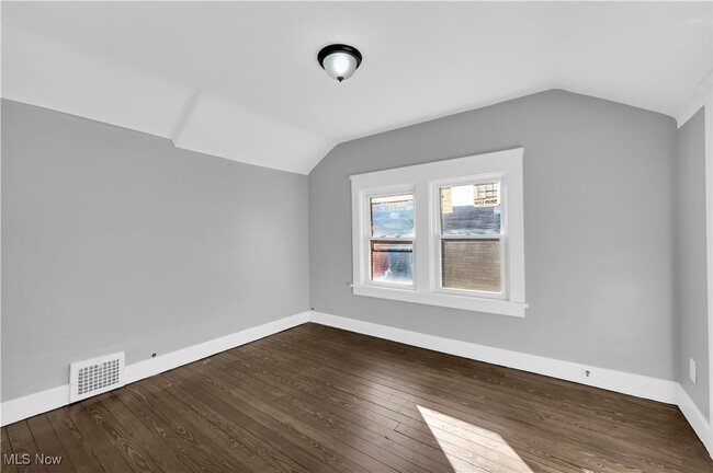 Building Photo - 3510 W 125th St