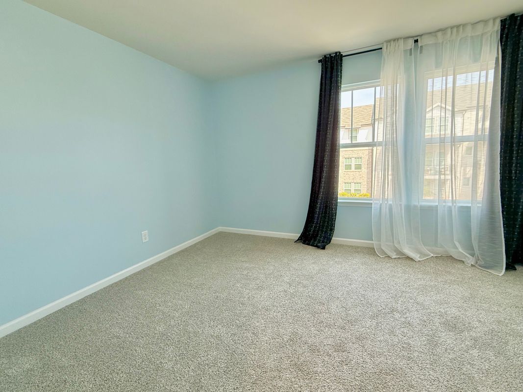 Building Photo - 3615 Shore Wood Ave