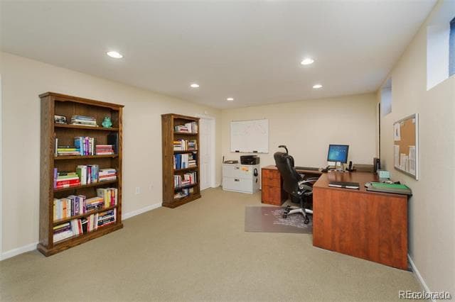 Building Photo - 9030 E Cherry Creek S Dr