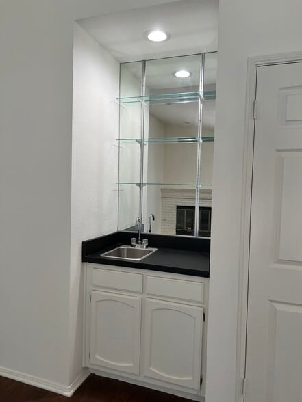 Wet Bar - 20230 Stagg St
