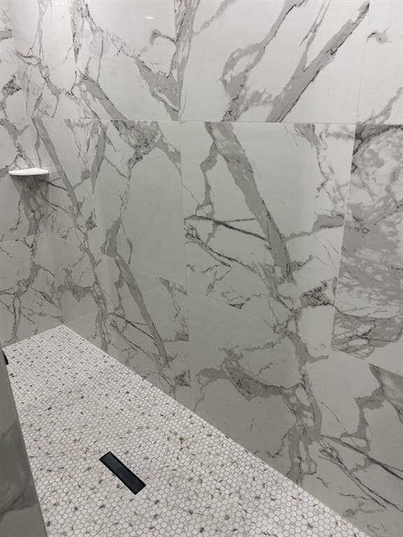 Building Photo - 1207 Crawford Ave