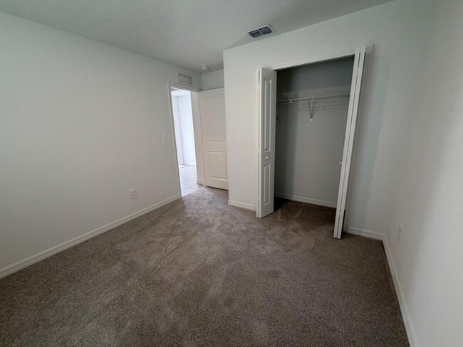 Building Photo - 2155 Lone Oak Ln