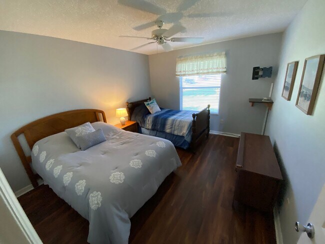 Building Photo - Beautiful ANNUAL, Fully Furnished, turnkey 3 Beds & 2 Baths in The Village of Sabal Chase