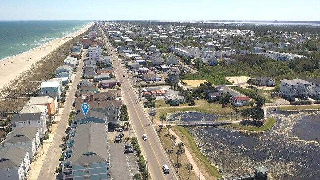 Building Photo - 606 Carolina Beach Ave S