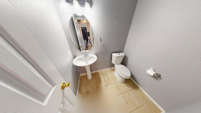 Building Photo - 701 Black Hills Trail