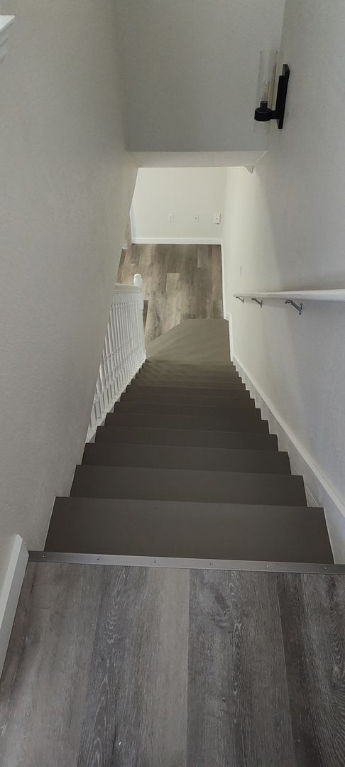 Building Photo - 1 Bed / 1.5 Bath – Magnolia Place