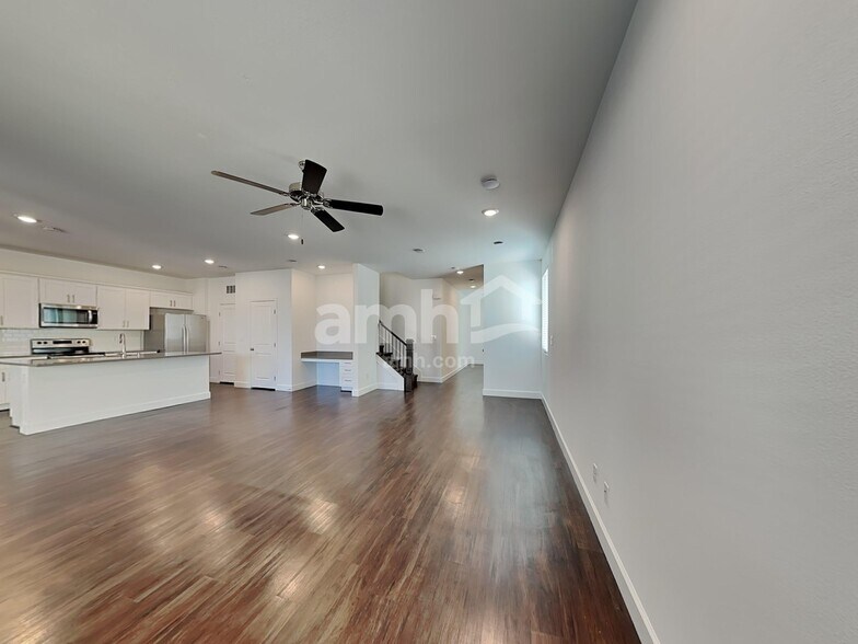 Building Photo - 2742 Hot Cider Ave