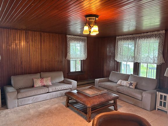 Building Photo - 1511 River Rd