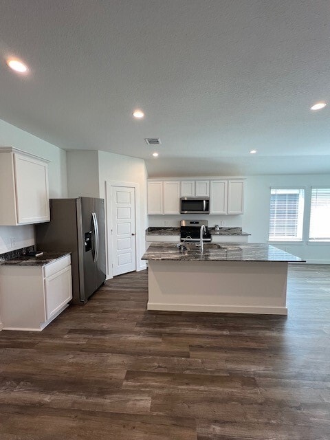 Building Photo - 1143 Sommerville Dr