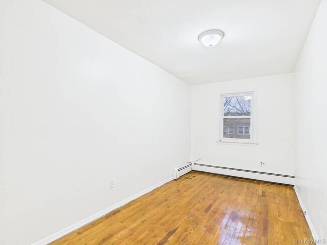 Building Photo - 101-24 78th St