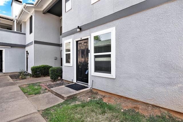Building Photo - 610 Ridgeline Dr