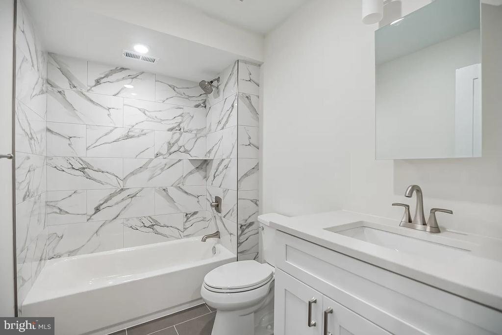 Building Photo - 3413 N 19th St