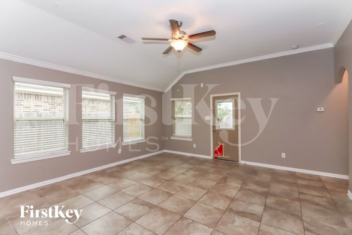 Building Photo - 4243 Bearberry Ave