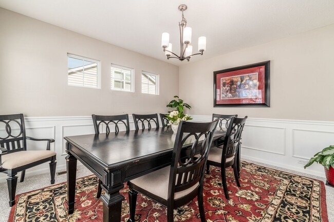 Dining Room - 204 Kohler St