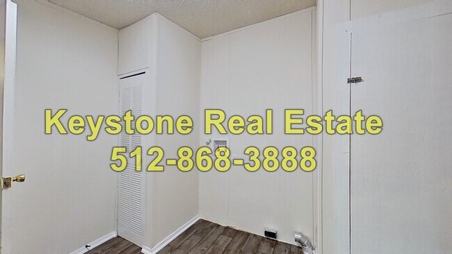 Building Photo - Lovely 4-bedroom, 2-bath home offering 2,048 sq ft on 1.21 scenic acres in Georgetown!