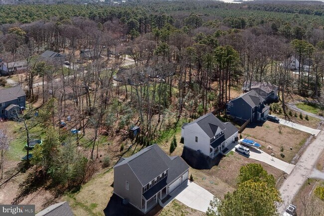 Building Photo - 111 Touhey Dr