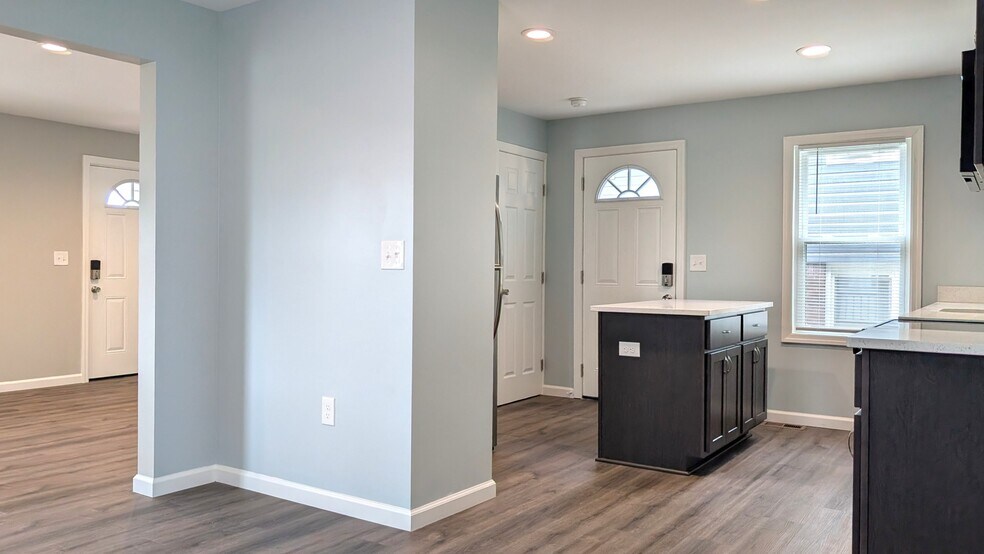 Kitchen/Dining - Open Floor - 2903 Homehurst Ave