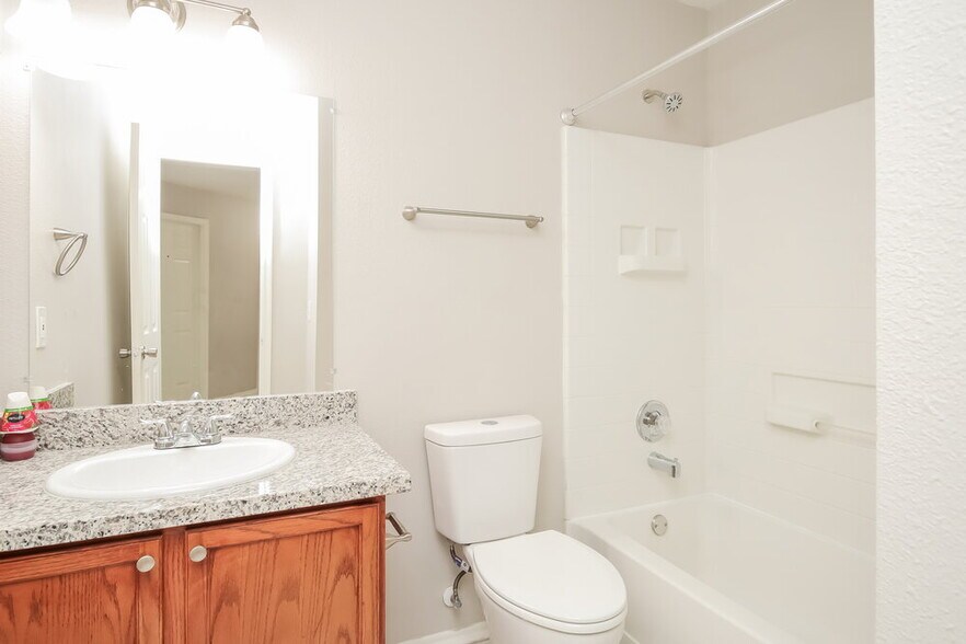 Building Photo - 6027 Water Violet Ln
