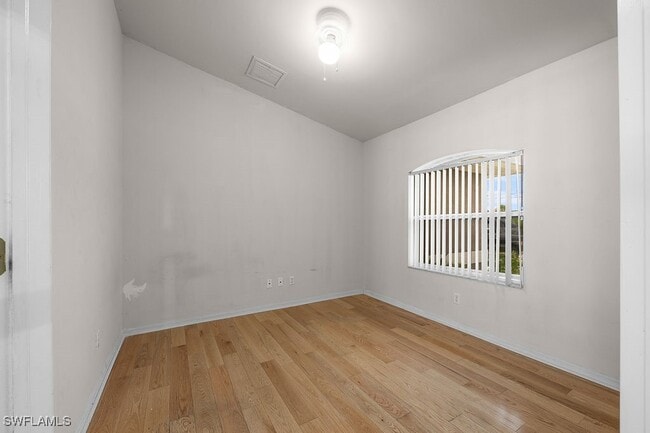 Building Photo - 3101 SW 22nd Ave