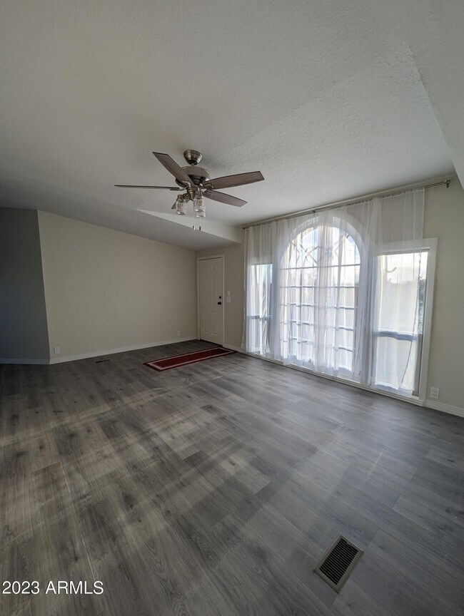 Building Photo - 22455 N Royd Rd