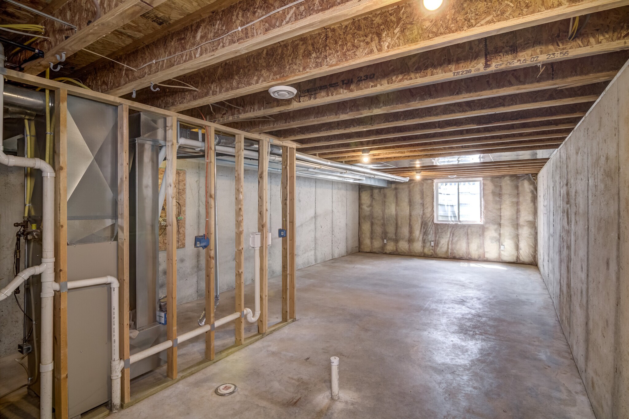 Building Photo - 5538 165th St E