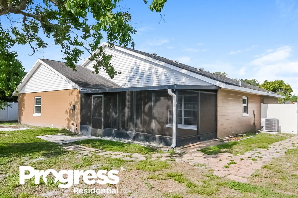 Building Photo - 12525 Idaho Woods Ln