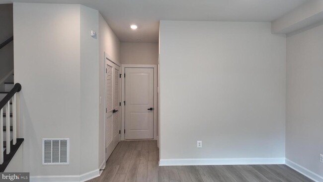 Building Photo - 12853 Milling Stone Terrace