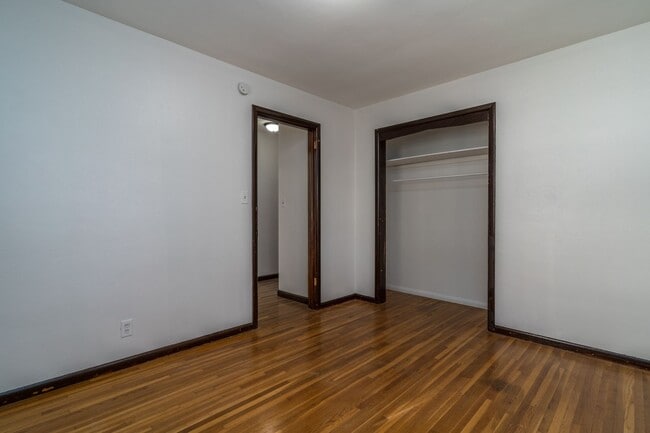 Building Photo - Beautiful Single Family Home