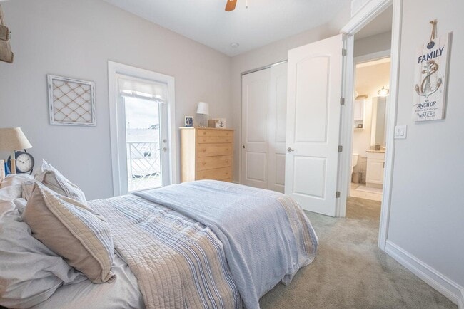 Building Photo - 11985 Park Central