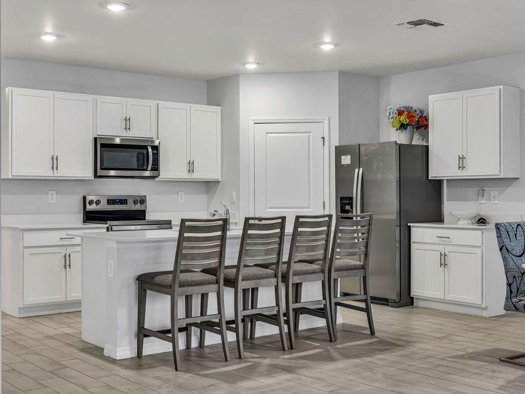 Building Photo - 1048 Adalia Terrace